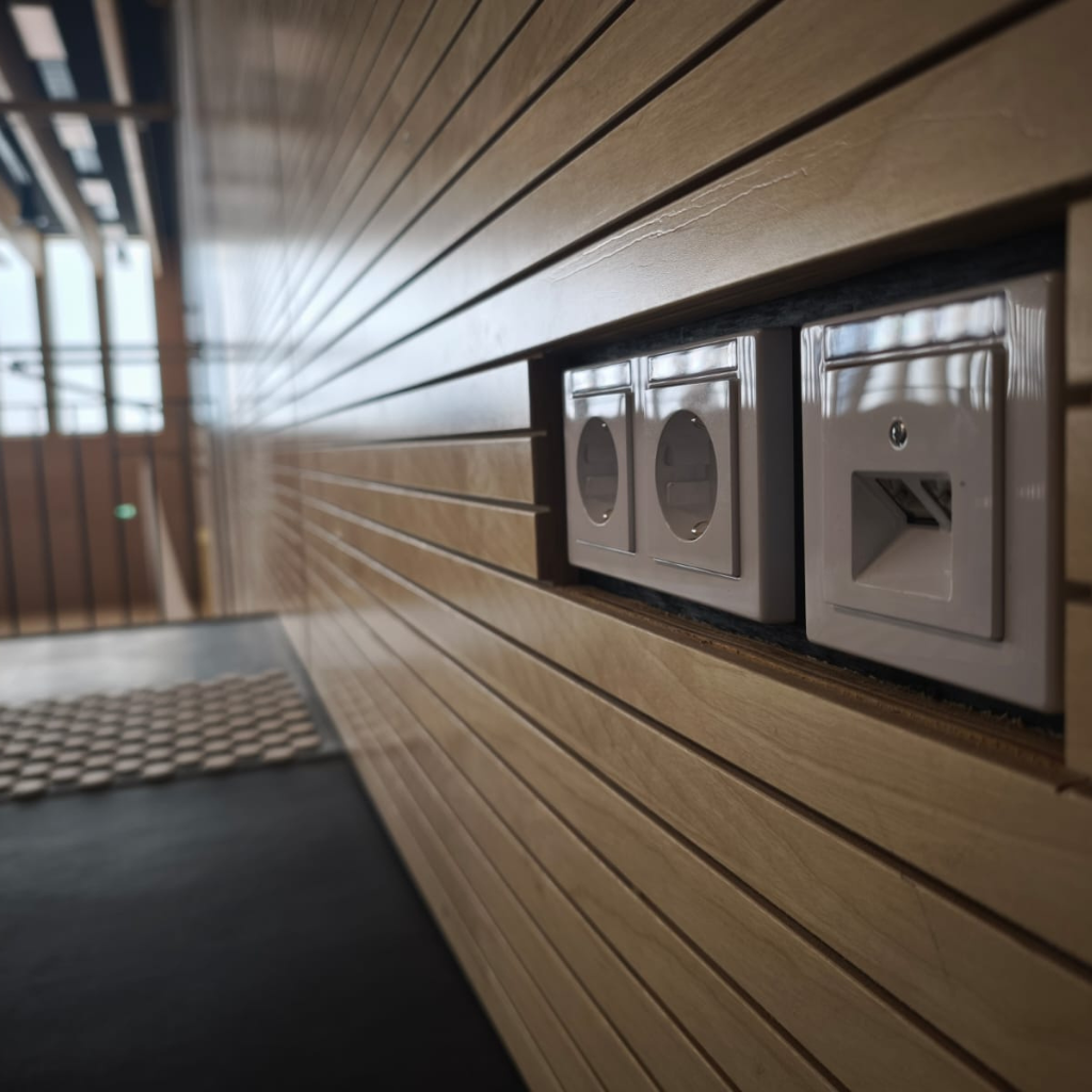 Neubau Dreifeld - Sporthalle am Luftschiffhafen