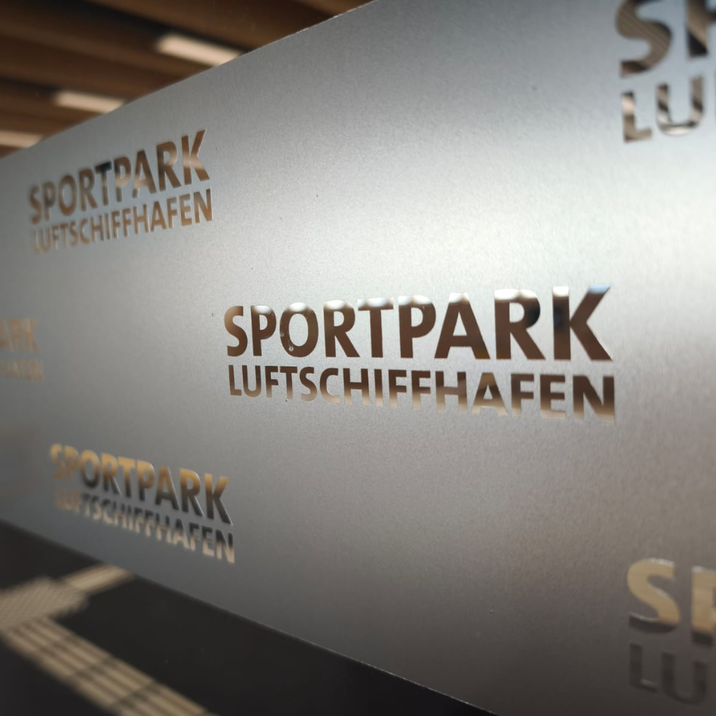 Neubau Dreifeld - Sporthalle am Luftschiffhafen